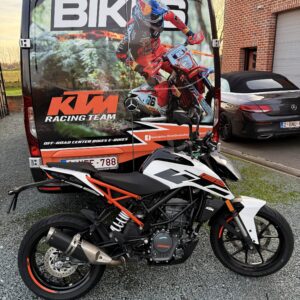 Mooie Tweedehands KTM Duke125 bj 06/2019 met maar 2600km